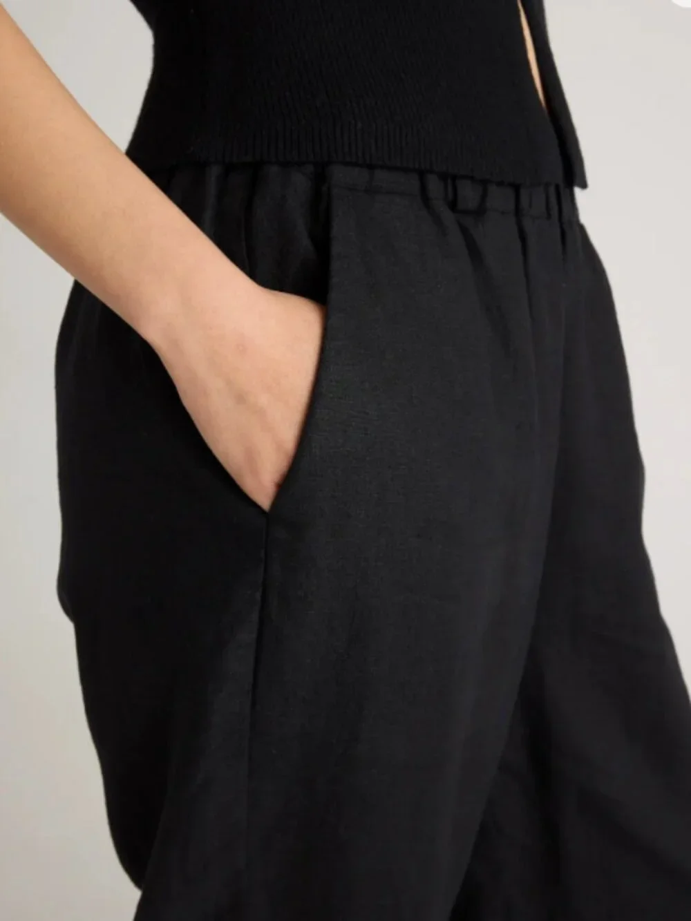 NWT Quince 100% European Black Pull-On Pants